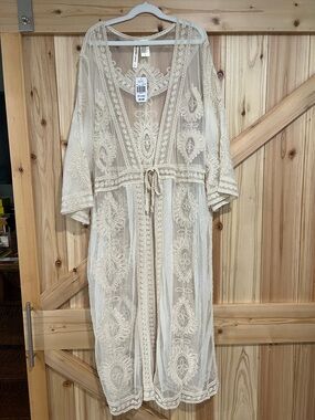 Embroidered Cream Sheer Long Duster / 👘